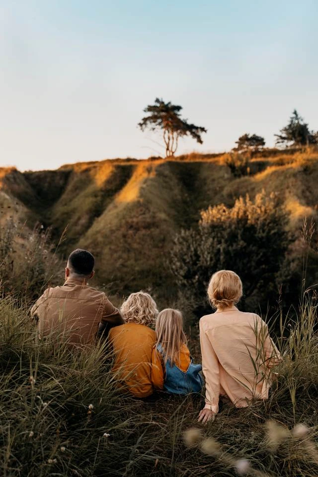 Strategies for building multi-generational guest loyalty at safari lodges and serviced apartments in Africa during 2026